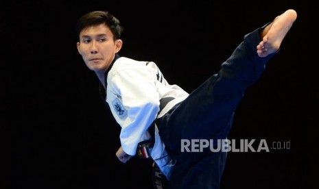 Atlet putra Taekwondo Indonesia Muhammad Alfi Kusuma.