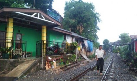  Sebanyak 1.645 rumah di Kota Bogor akan terkena dampak pembangunan kereta jalur ganda atau double track Bogor-Sukabumi.