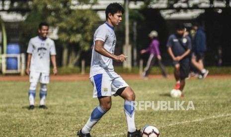 Suasana latihan Persib musim lalu (ilustrasi). Persib kembali menggelar latihan pada Jumat (10/1).