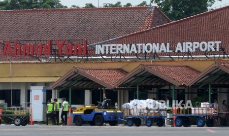 Terminal Bandara Internasional Ahmad Yani, Semarang, Jawa Tengah, Jumat (24/11).