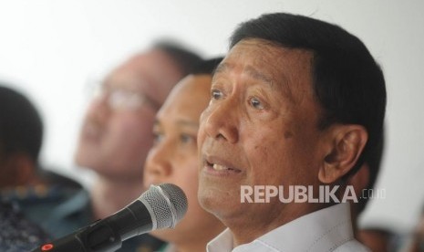 Menteri Koordinator Politik Hukum dan Keamanan Wiranto