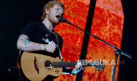 Penyanyi Ed Sheeran membantah tuduhan bahwa dia memotong bagian dari lagu 