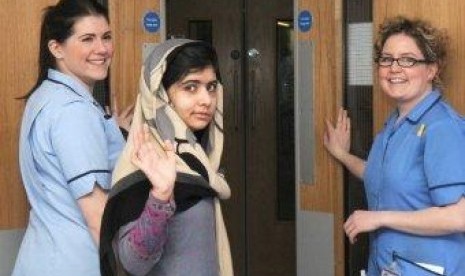 Malala Yousefzai, remaja taliban yang sekarang menjadi warga negara Inggris 