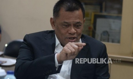 Mantan Panglima TNI Jenderal TNI Gatot Nurmantyo saat berkunjung ke kantor Republika, Jakarta, Rabu (28/3).