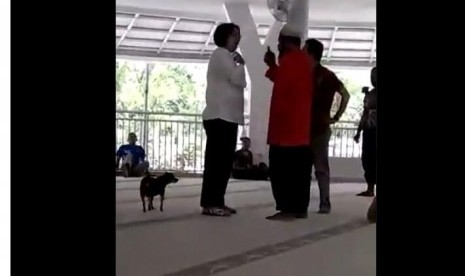 Kejari Bogor Tolak Berkas Kasus Wanita Bawa Anjing ke Masjid