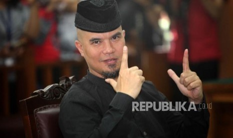 Musisi Ahmad Dhani