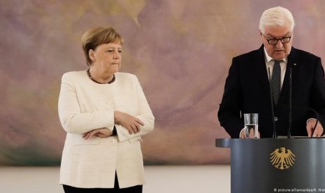 Kanselir Jerman Angela Merkel Kembali Terlihat Gemetar di Berlin