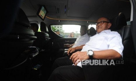 Ketua Dewan Pembina Partai Golongan Karya Aburizal Bakrie 