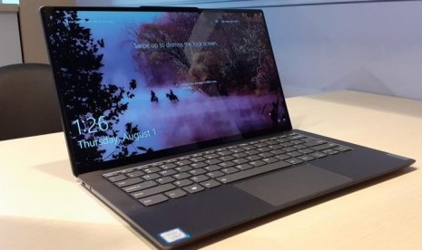 Lenovo Yoga S940 Meluncur, Laptop dengan Tenaga AI Basis Muka. (FOTO: Tanayastri Dini Isna)