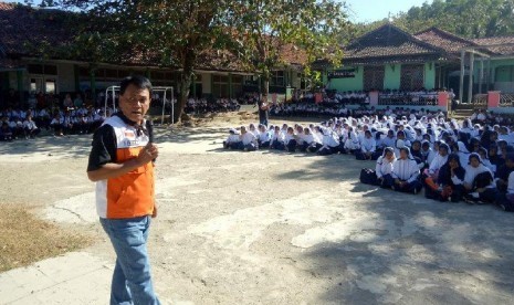 BNPB Minta Masyarakat Waspadai Potensi Tsunami Selatan Jawa