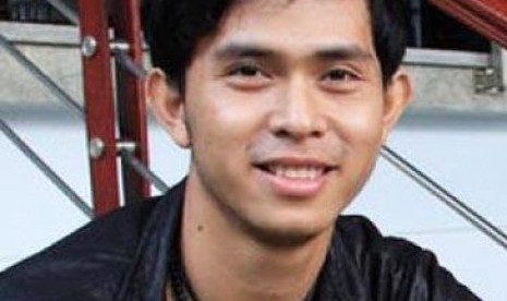 Cakra Khan 