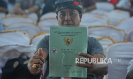 33 Ribu Warga Gunungkidul Terima Sertifikat Tanah. Foto ilustrasi sertifikat tanah.