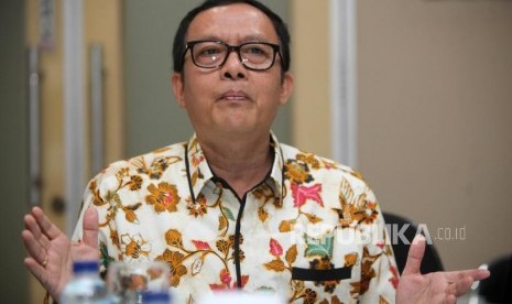 Direktur Eksekutif Indonesia Halal Watch Ikhsan Abdullah menegaskan tak ada penghapusan sertifikasi halal dalam Omnibus Law. 