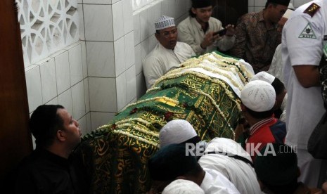 Lembutkan Hati dengan Banyak Mengingat Mati