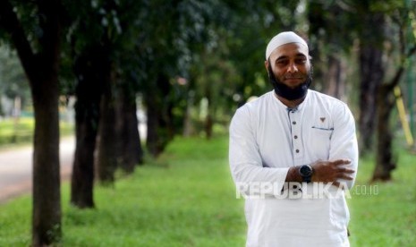 Penceramah yang juga Dokter - Zaidul Akbar