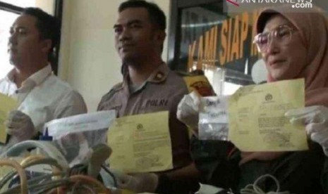 Polisi Bongkar Praktik Aborsi di Sebuah Klinik Bekasi