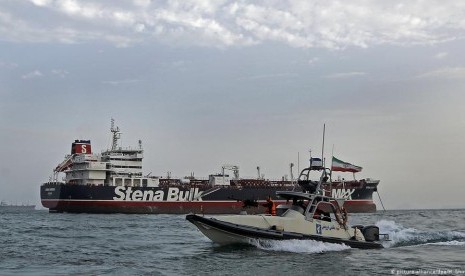 Tankernya Ditahan Iran, Kabinet Keamanan Inggris COBRA Gelar Rapat Darurat