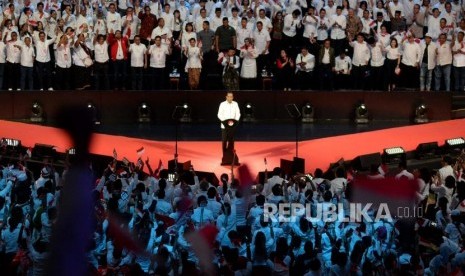 Presiden terpilih Joko Widodo menyampaikan pidato dalam acara Visi Indonesia di Sentul International Convetion Center, Bogor, Jabar, Ahad (14/7).