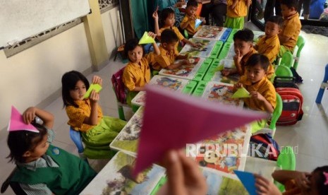 Sejumlah murid Pendidikan Anak Usia Dini (PAUD).