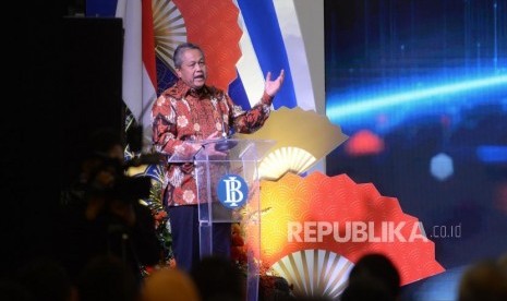 Peluncuran Buku Laporan Perekonomian Indonesia. Gubernur Bank Indonesia Perry Warjiyo menyampaikan paparan sebelum peluncuran buku Laporan Perekonomian Indonesia 2018 di Gedung Bank Indonesia, Jakarta, Rabu (27/3/2019).