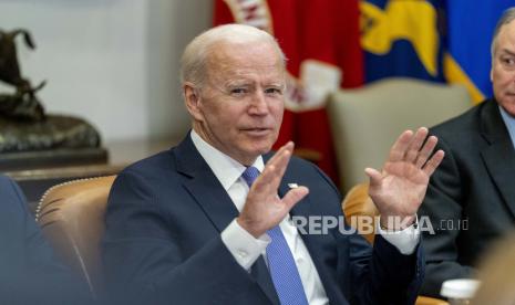  Presiden Joe Biden berbicara saat bertemu dengan para pemimpin serikat pekerja dan bisnis untuk membahas Kerangka Infrastruktur Bipartisan, di Ruang Roosevelt Gedung Putih di Washington, Kamis, 22 Juli 2021.