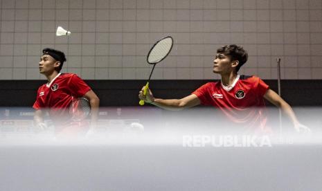 Pebulu tangkis ganda putra Indonesia, Muhammad Shohibul Fikri (kanan) dan Bagas Maulana (kiri).