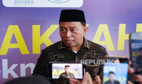 Direktur Bina Haji Ditjen Penyelenggaraan Haji dan Umrah (PHU) Kemenag, Arsad Hidayat saat diwawancara usai memberikan arahan pada acara Bimtek PPIH Arab Saudi di Asrama Haji, Pondok Gede, Jakarta Timur, Rabu (20/4/2024). 