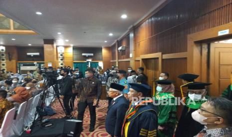 Wakil Presiden Maruf Amin saat Sidang Senat Terbuka Pengukuhan Guru Besar UIN Syarif Hidayatullah Jakarta Asrorun Niam Sholeh di Kampus UIN Jakarta, Ciputat, Rabu (22/2/2023). 