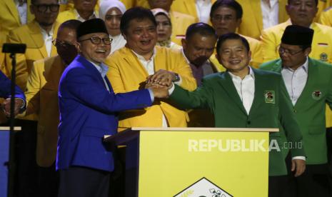 Ada potensi bubarnya koalisi partai politik yang saat ini sudah terbentuk sebelum Pemilihan Presiden (Pilpres) 2024 berlangsung.