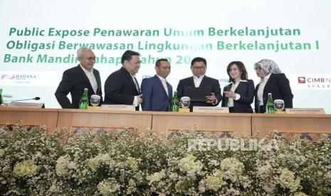 PT Bank Mandiri (Persero) Tbk menerbitkan Penawaran Umum Berkelanjutan (PUB) Obligasi Berwawasan Lingkungan Berkelanjutan (Green Bond) Bank Mandiri Tahap I Tahun 2023 dengan target indikatif Rp 5 triliun. Dana yang dihimpun dari penerbitan Green Bond ini akan digunakan untuk mendukung pembiayaan kegiatan usaha yang berwawasan lingkungan. 