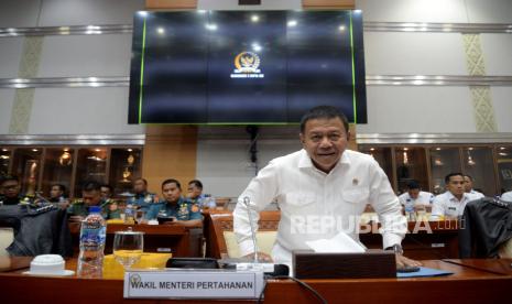 Wakil Menteri Pertahanan Letjen (Purn) M Herindra bersiap mengikuti rapat kerja bersama Komisi I DPR di Kompleks Parlemen, Senayan, Jakarta Pusat.