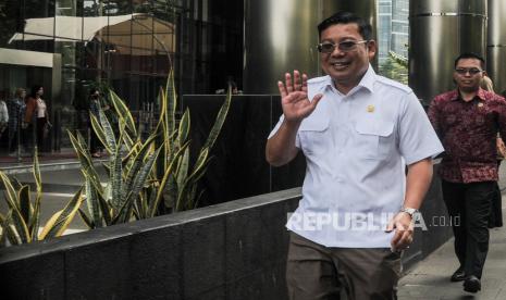 Kepala Badan Pangan Nasional (Bapanas) Arief Prasetyo Adi (kiri) 