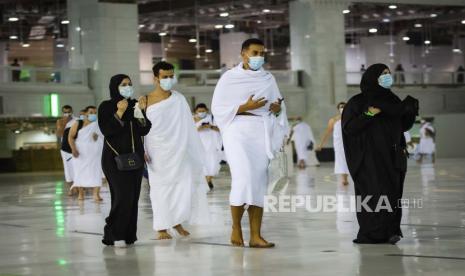 Aplikasi Eatmarna Tambah Izin Baru Sholat di Dua Masjid Suci. 