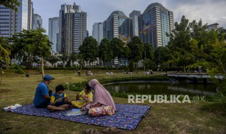 Anjuran Allah dan Rasulullah untuk Selalu Memperhatikan Ibu