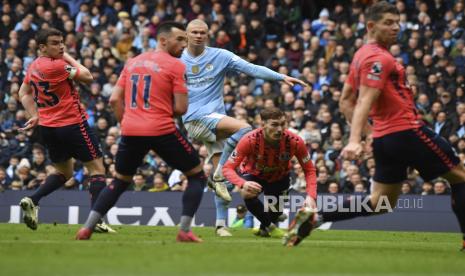 Laga Manchester City vs Everton di Liga Primer Inggris musim lalu.