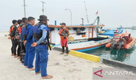 tiga-warga-sbt-hilang-kontak-di-laut-ditemukan-selamat-di-papua-barat-daya