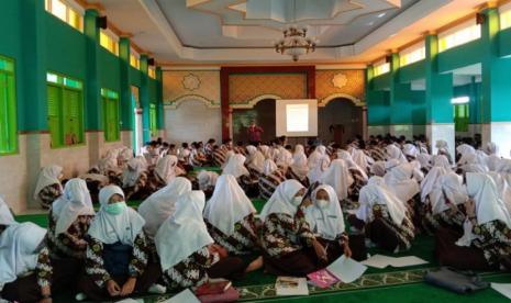 Pesantren Ramadan MAN 1 Sleman: Jadikanlah Doa dan Dzikir sebagai Senjata