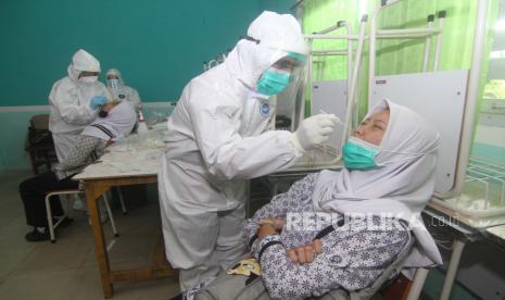 Pemerintah Daerah Istimewa Yogyakarta (DIY) mencatat jumlah pasien yang sembuh dari Covid-19 di wilayah itu pada Kamis (11/3) bertambah 295 orang. Sehingga, total pasien sembuh menjadi 23.991 orang.