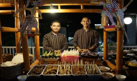 Angkringan Sebagai Mimbar Pancasila pada Bulan Ramadan