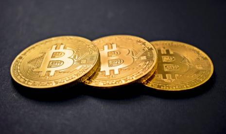 Mata Uang Fiat Anjlok 14%, Bitcoin Makin Dicari di Negara Ini! (Foto: Unsplash/Dmitry Demidko)