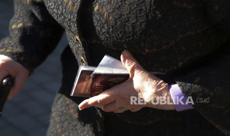 Kepala Kebijakan Luar Negeri Uni Eropa (UE) Josep Borrell mengatakan pada Ahad (29/8/2022), pertemuan para menteri luar negeri UE akhir pekan ini diprediksi tidak akan menghasilkan suara bulat mendukung larangan visa bagi semua warga Rusia.