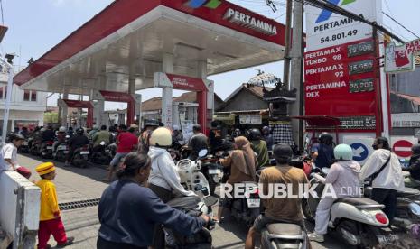 pertamina-tambah-pasokan-bbm-dan-jam-operasional-spbu