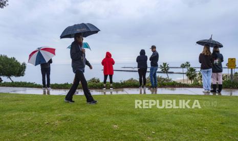 Suhu diperkirakan akan mulai meningkat secara signifikan pada Sabtu (13/5/2023), di beberapa bagian Pasifik Barat Laut, seiring dengan gelombang panas yang terjadi lebih awal. 