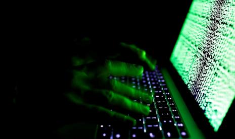 Akhirnya Terbongkar, Ini Metode Peretasan dari Hacker Situs DPR. (FOTO: Reuters/Kacper Pempel)