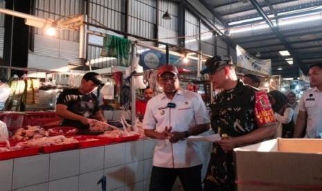 Cek Harga Sembako di Pasar Sukatani Depok, Harga Semua Stabil