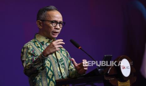 Ketua Dewan Komisioner Otoritas Jasa Keuangan (OJK) Mahendra Siregar.