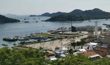 Puncak Waringin menjadi tempat kegiatan para spouse dalam KTT ASEAN ke-42 yang berlangsung di Labuan Bajo, Provinsi Nusa Tenggara Timur (NTT), pada 9 sampai 11 Mei 2023.