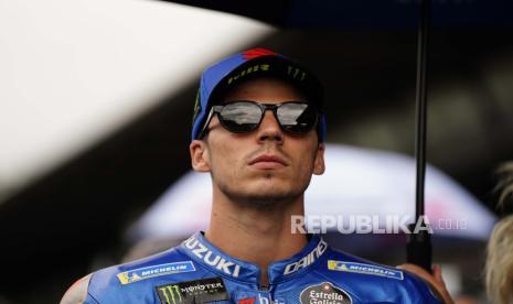 Pembalap Spanyol Joan Mir mengendarai Suzuki-nya mempersiapkan sebelum dimulainya balapan Moto GP sebagai bagian dari Grand Prix sepeda motor Austria di Red Bull Ring di Spielberg, Austria, Minggu, 21 Agustus 2022.