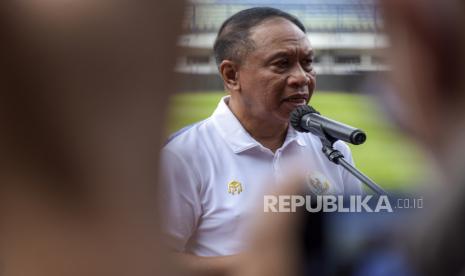 Menteri Pemuda dan Olahraga Zainudin Amali lolos sebagai calon ketua umum PSSI.