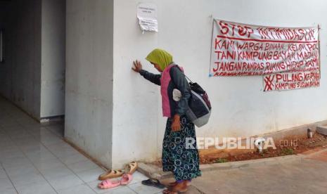 Aktivitas warga yang menghuni Kampung Susun Bayam di Kelurahan Papanggo, Kecamatan Tanjung Priok, Jakarta Utara, Selasa (23/1/2024). 